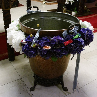 yau flori+yau evenimente_ghirlanda cu hortensii pentru botez (1)