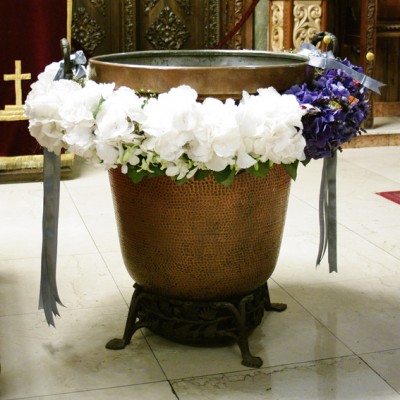 yau flori+yau evenimente_ghirlanda cu hortensii pentru botez