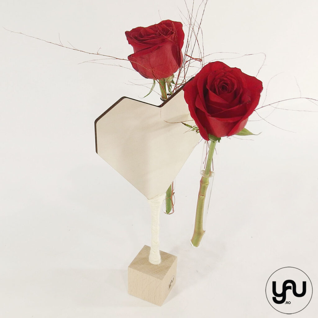 LOVE aranjament trandafiri rosii ziua indragostitilor YaU Concept Elena Toader